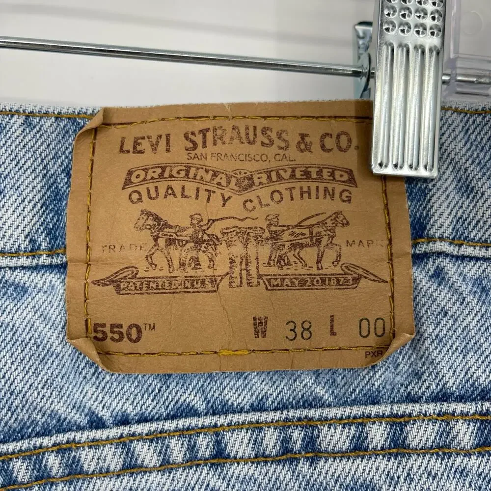 Vintage Orange Tab Levi’s 550 Light Wash Denim Shorts Sz 38 Baggy Y2K Dad Shorts